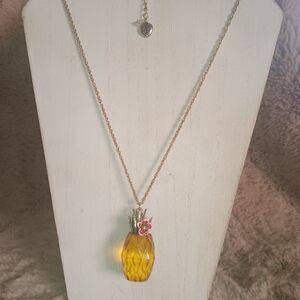 Betsey Johnson Gold Pineapple Necklace with Pink Flower N0218